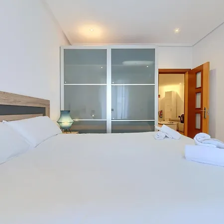 Ayuntamiento Cerca Del Casco Viejo & Parking Apartment *