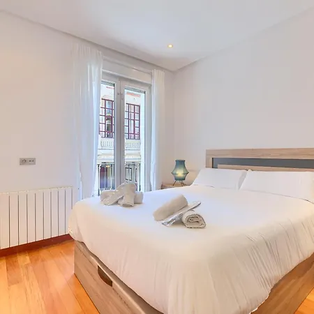 Ayuntamiento Cerca Del Casco Viejo & Parking Bilbao