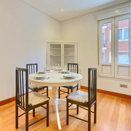 Ayuntamiento Cerca Del Casco Viejo & Parking Apartment Bilbao