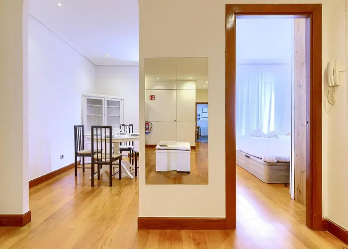 Ayuntamiento Cerca Del Casco Viejo & Parking Διαμέρισμα