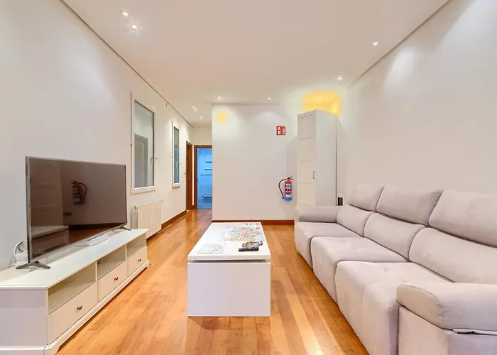 Ayuntamiento Cerca Del Casco Viejo & Parking شقة بلباو