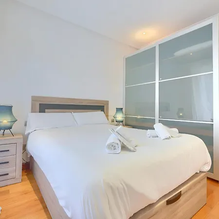 Ayuntamiento Cerca Del Casco Viejo & Parking *